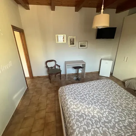 Nonna Laura Bed and Breakfast *